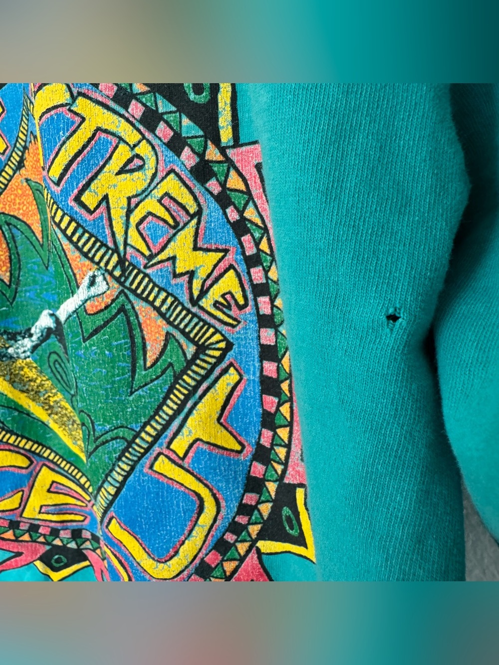 Vintage 90s Surf Gear T-Shirt Mens Medium Get Extreme Surfing Single Stitch USA - Picture 8 of 16